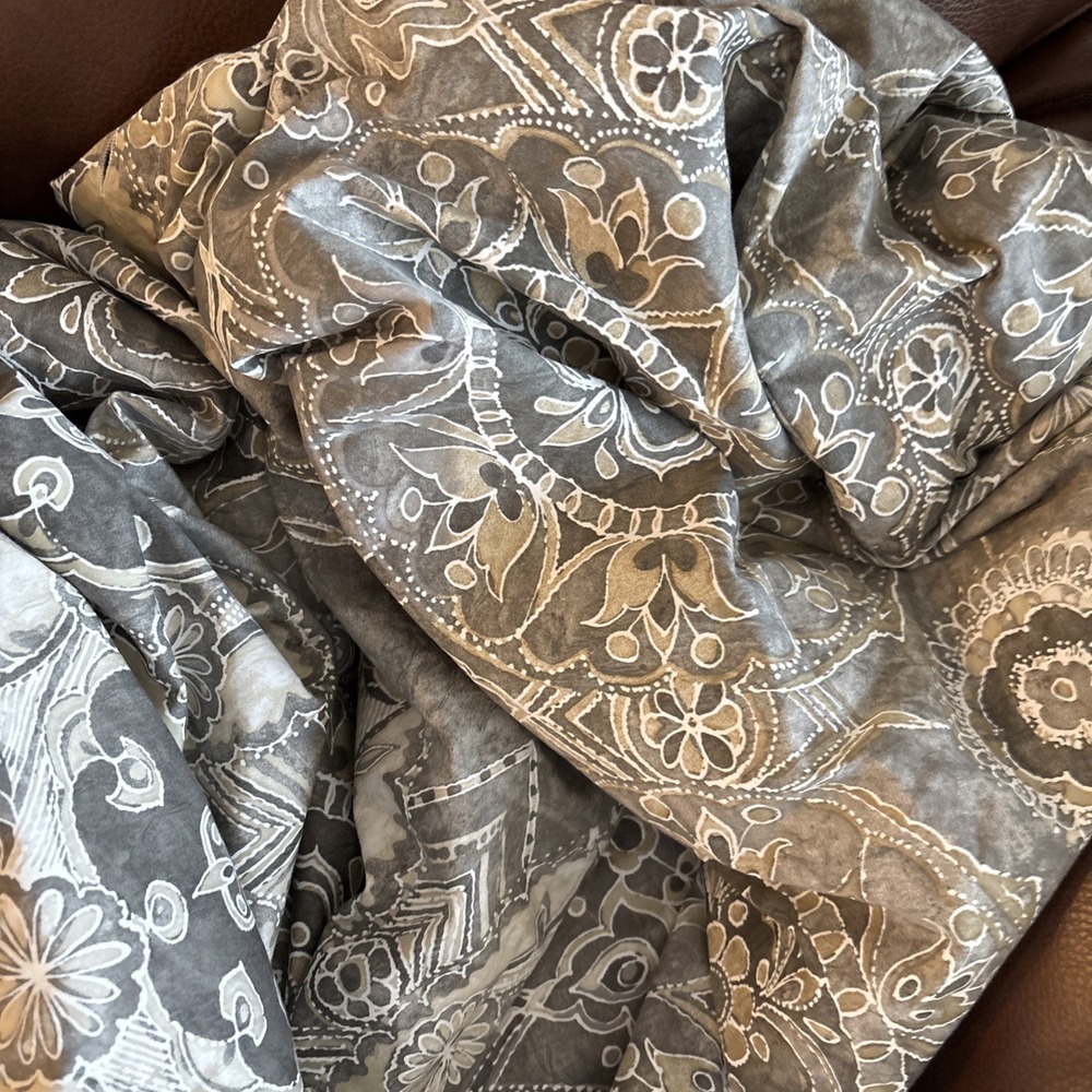 POTTERY BARN Jacolyn ? DUVET COVER F/Q 2 STD SHAMS, GREY/WHITE SPARE BR DISPLAY - Picture 2 of 14